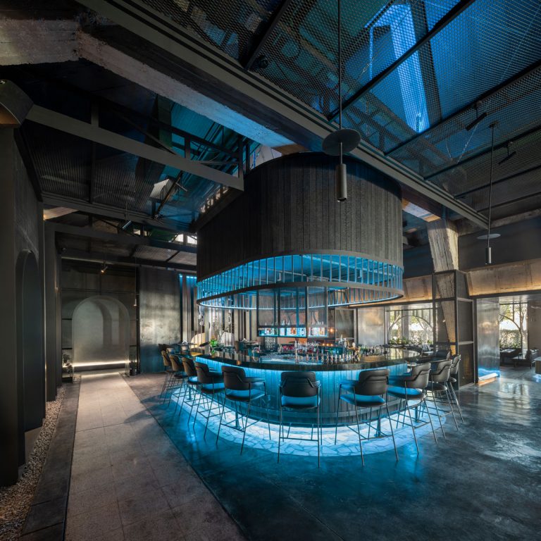 architectural-photograpy-vouge-lounge-bar4