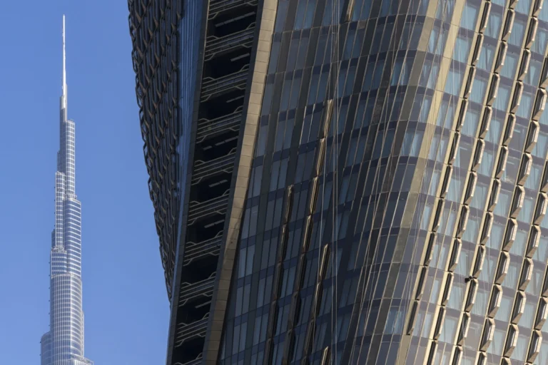 Deed Studio captures iconic modernism – a leader in architecture photography.
