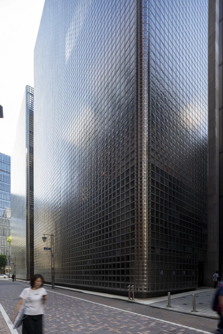 Striking modern facade in Dubai, a showcase of GCC architecture photography.