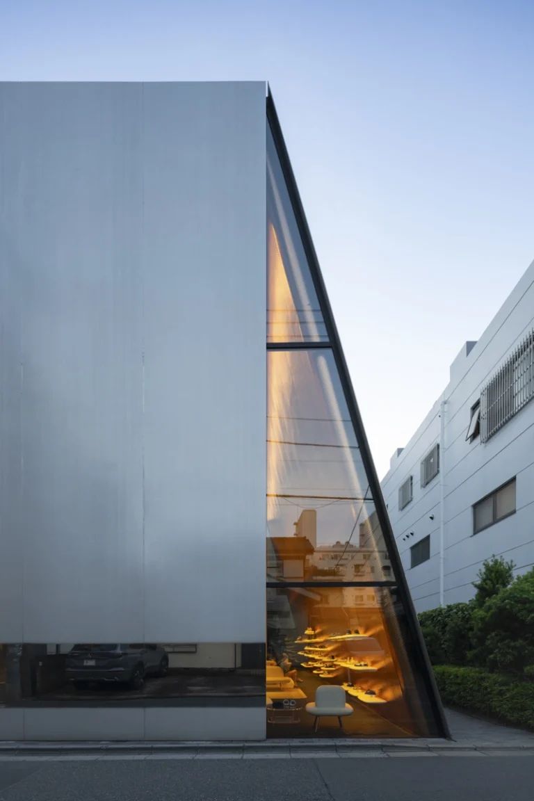 Contemporary architecture photographed by Deed Studio – UAE architecture photography.