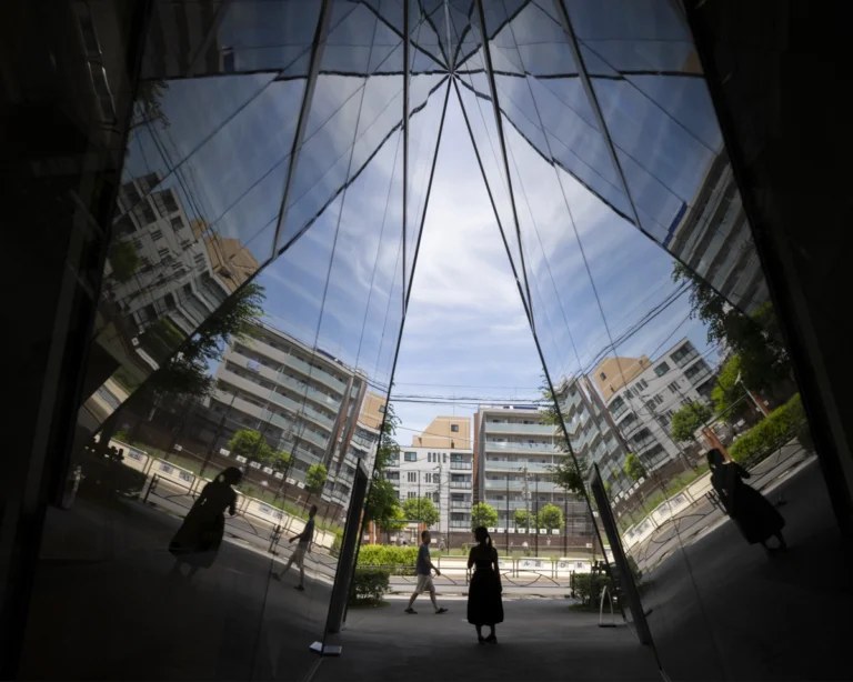 Globally recognized architecture from the GCC, captured by Deed Studio, an award-winning Dubai creative team.