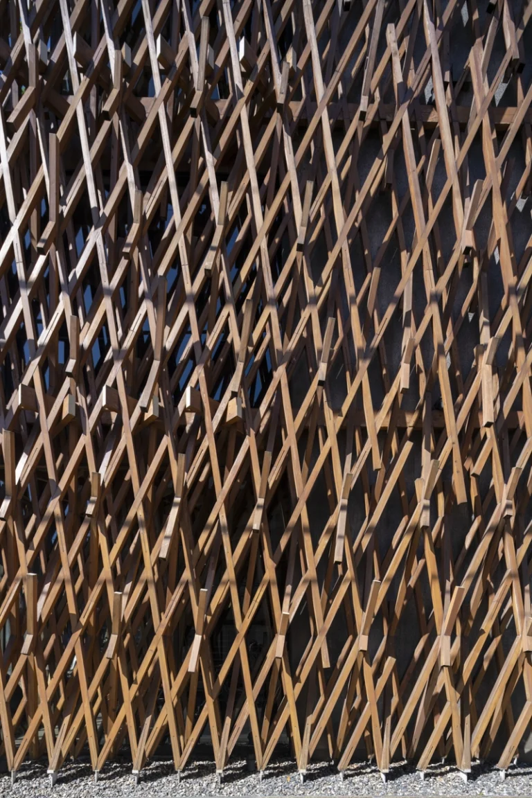 Striking architectural image from an award-winning project in the GCC, photographed by Dubai-based Deed Studio.