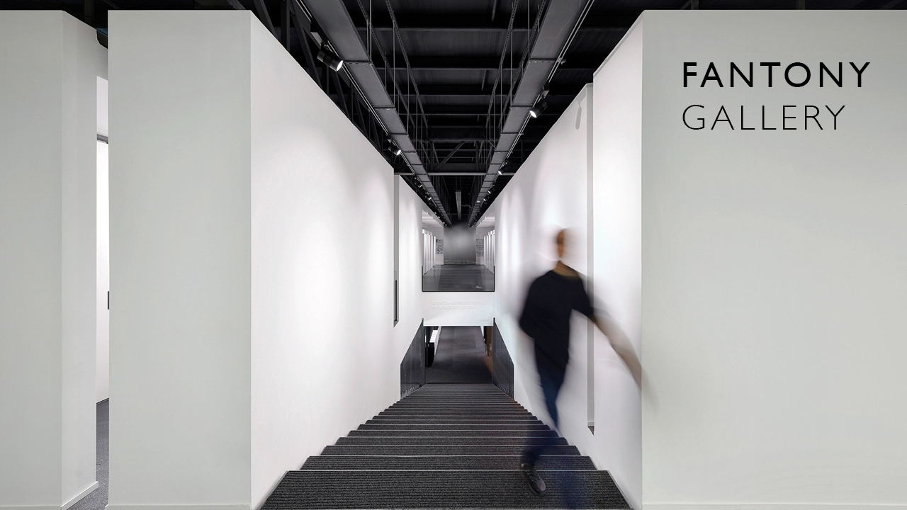 Award-winning videographers based in Dubai, working across the GCC and worldwide. Studio and on-location production specialists.