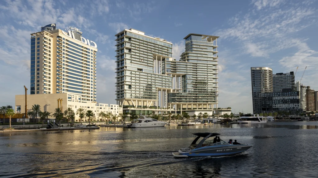 Professional architectural photography in Dubai, GCC region, and global projects.