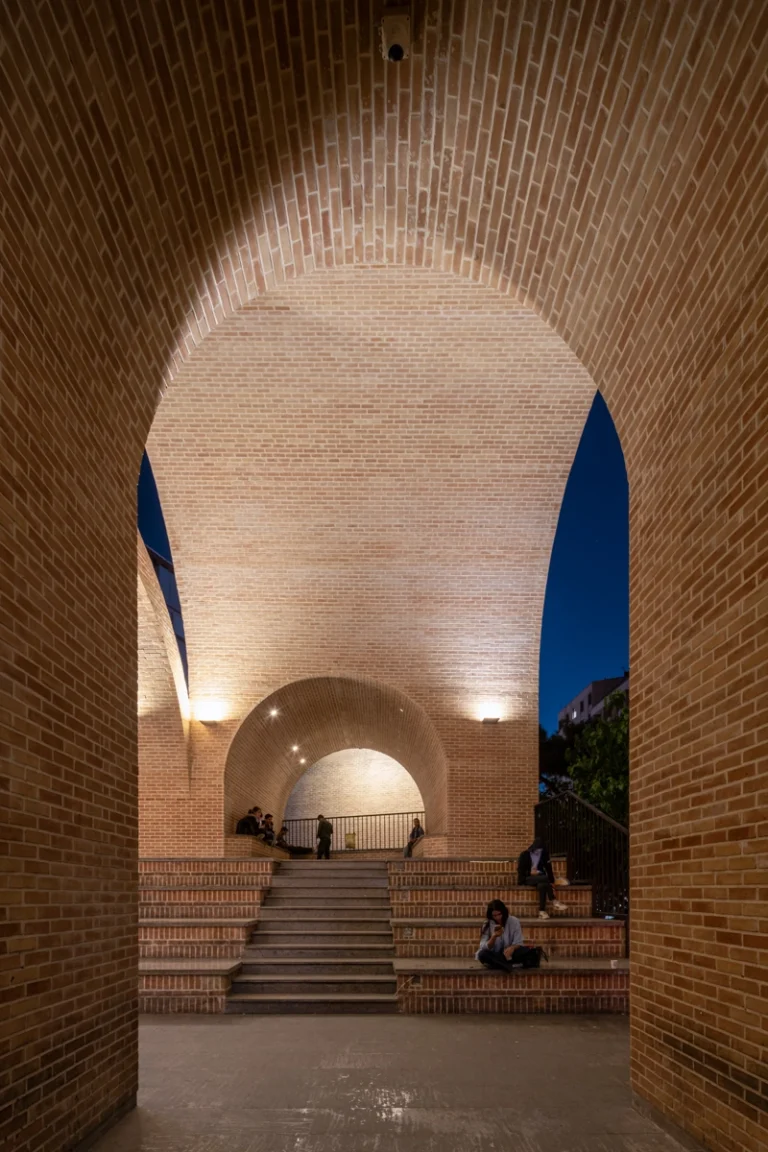 Jahad Metro Plaza, contemporary urban transit architecture captured by Deed Studio