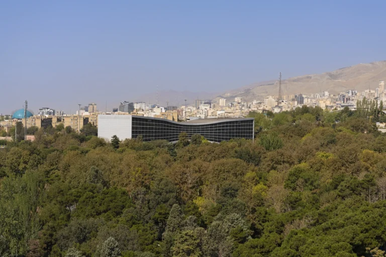Striking architectural image from an award-winning project in the GCC, photographed by Dubai-based Deed Studio.