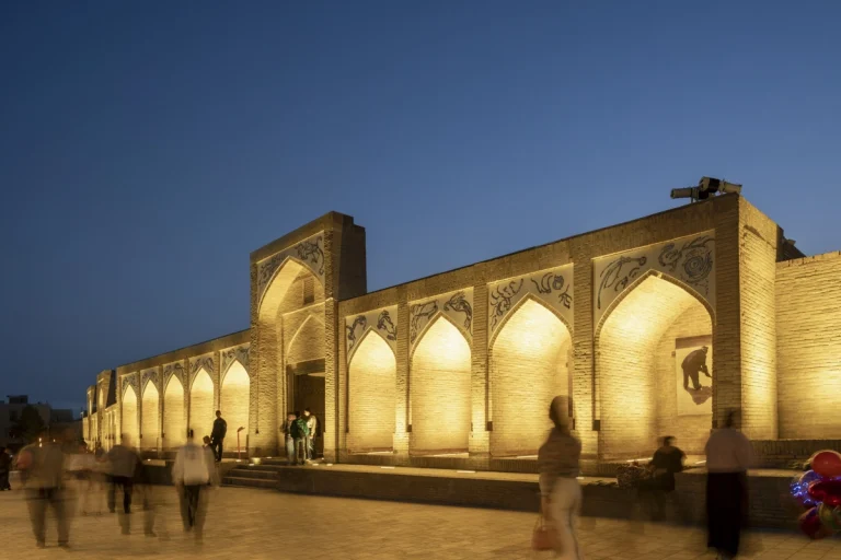 Detail of restored brick architecture within the Bukhara Biennale site, part of waiwai’s master plan, photographed by award-winning and Dubai based (GCC) architectural photographer Deed Studio.