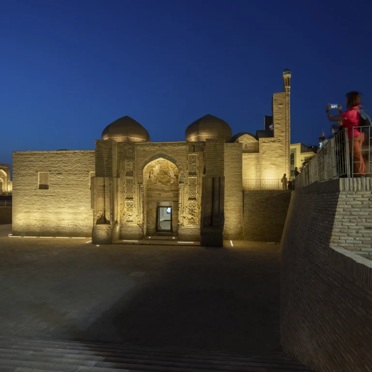 Detail of restored brick architecture within the Bukhara Biennale site, part of waiwai’s master plan, photographed by award-winning and Dubai based (GCC) architectural photographer Deed Studio.