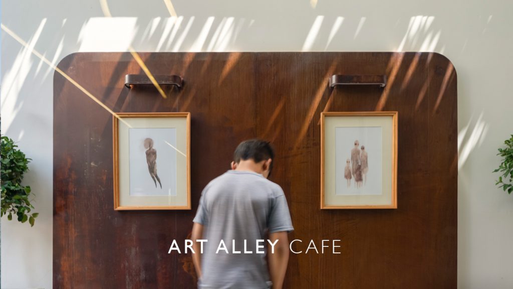 photograph by Deed, award-winning international Dubai- and GCC-based photographer, capturing the spatial atmosphere of Cafe Honar in Iran, designed by Ojan Salimi.