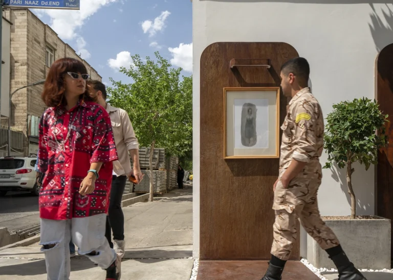 photograph by Deed, award-winning international Dubai- and GCC-based photographer, capturing the spatial atmosphere of Cafe Honar in Iran, designed by Ojan Salimi.