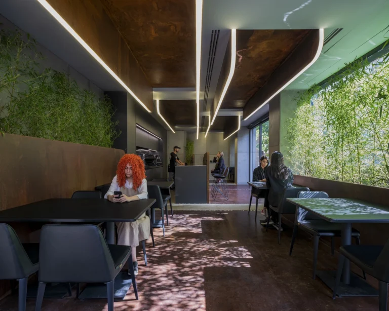 photograph by Deed, award-winning international Dubai- and GCC-based photographer, capturing the spatial atmosphere of Cafe Honar in Iran, designed by Ojan Salimi.