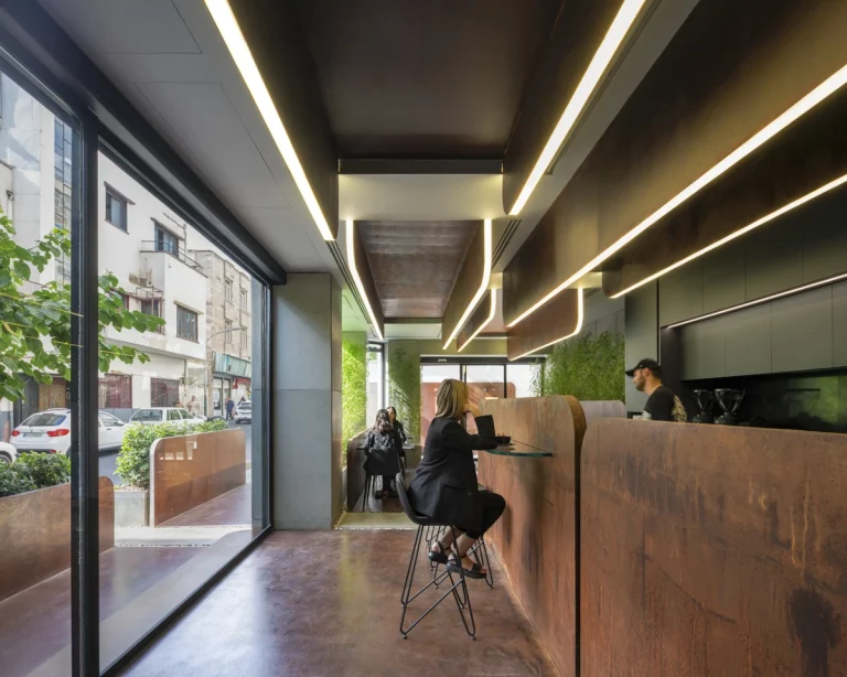 photograph by Deed, award-winning international Dubai- and GCC-based photographer, capturing the spatial atmosphere of Cafe Honar in Iran, designed by Ojan Salimi.