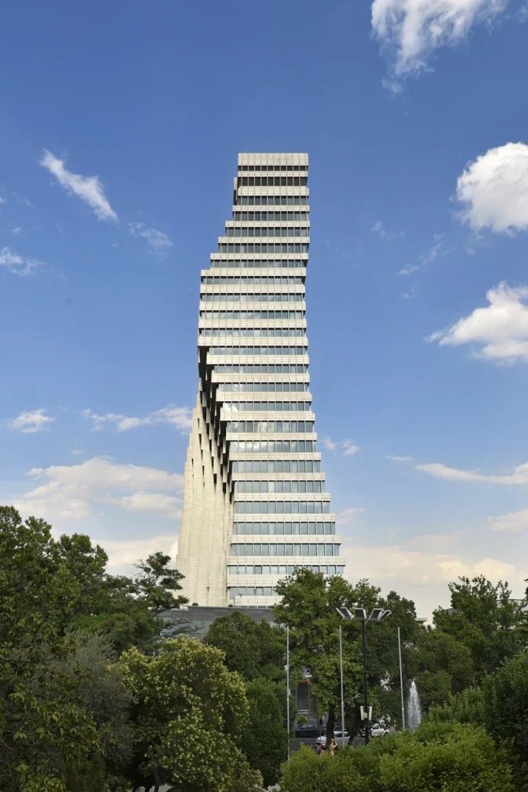 Photograph by Deed Studio, award-winning Dubai-based GCC photographer.