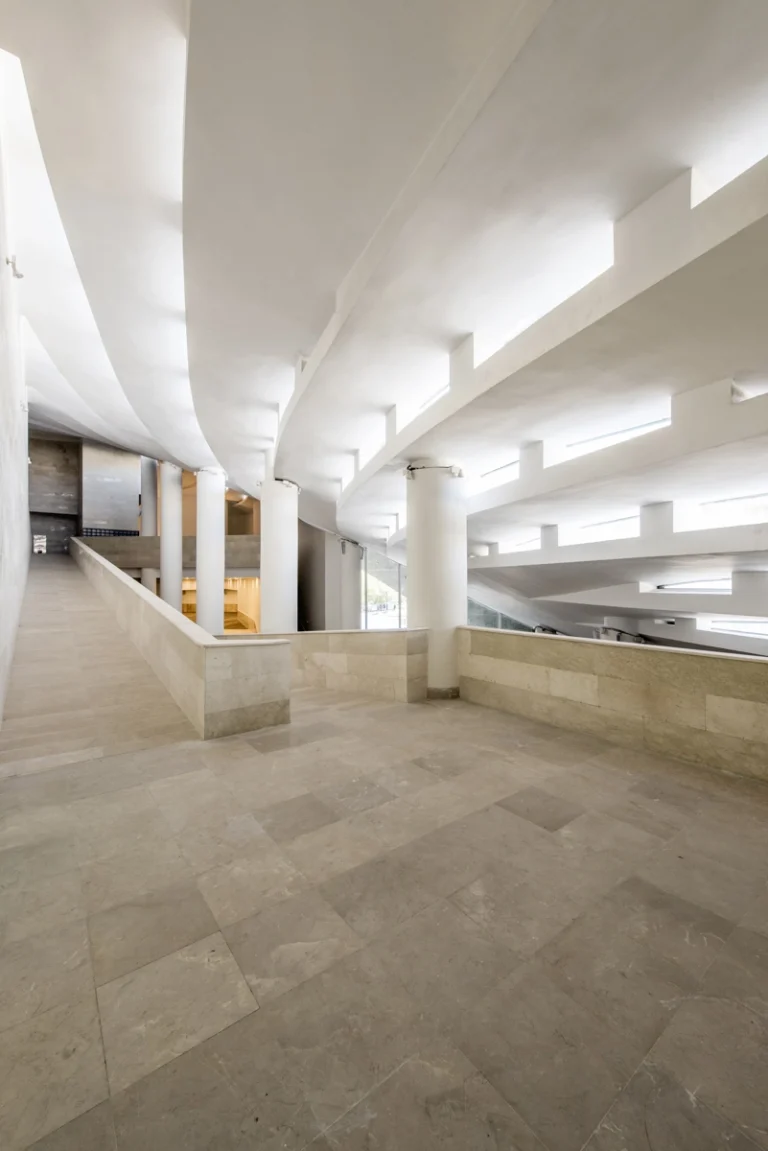 Photograph by Deed Studio, award-winning Dubai-based GCC photographer.