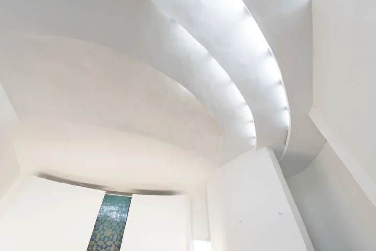 Photograph by Deed Studio, award-winning Dubai-based GCC photographer.