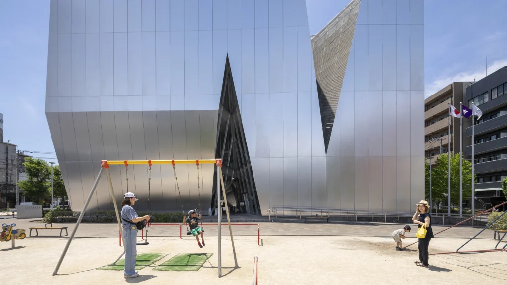 Photograph by Deed Studio, award-winning Dubai-based GCC photographer.