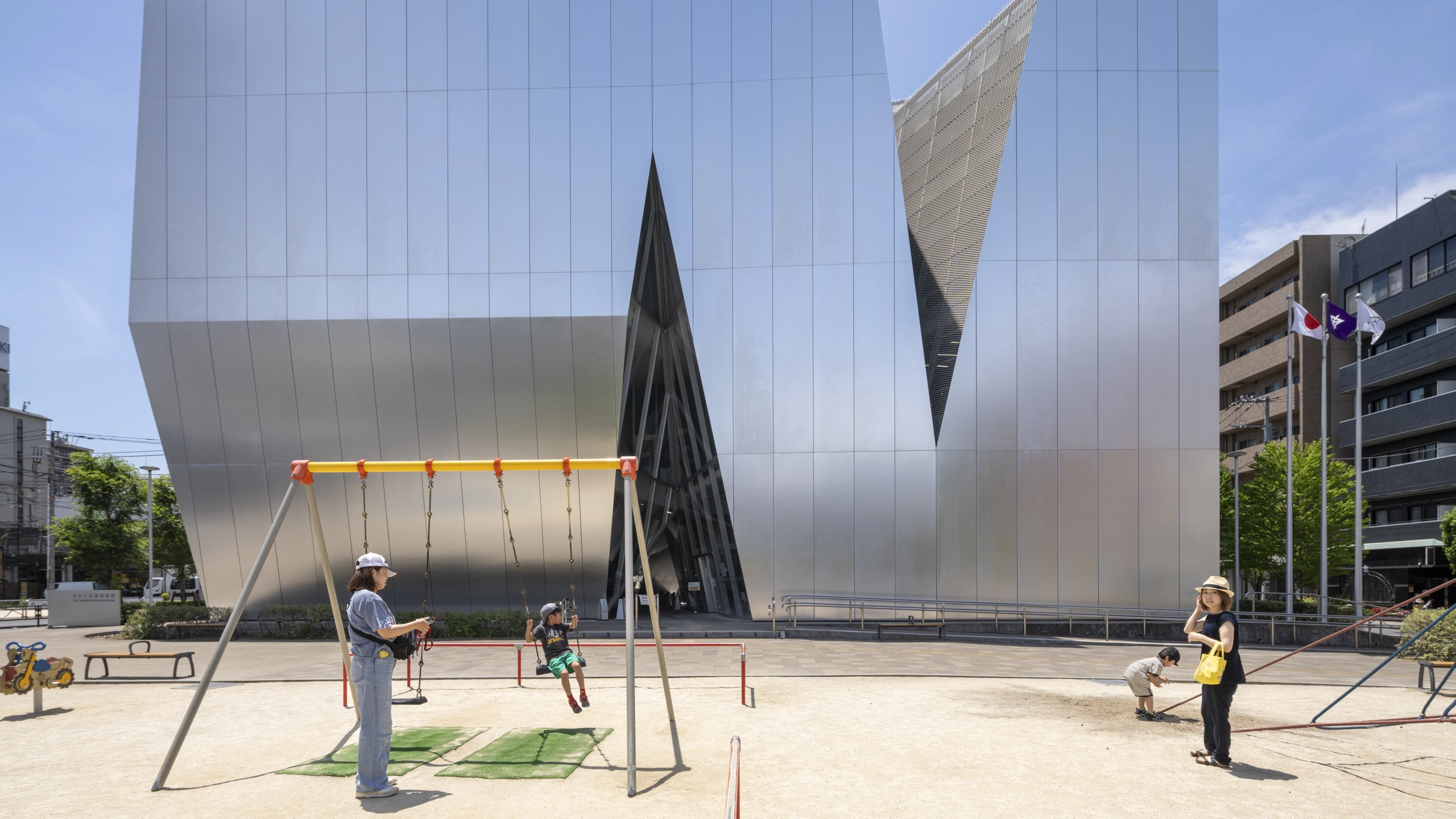 Photograph by Deed Studio, award-winning Dubai-based GCC photographer.