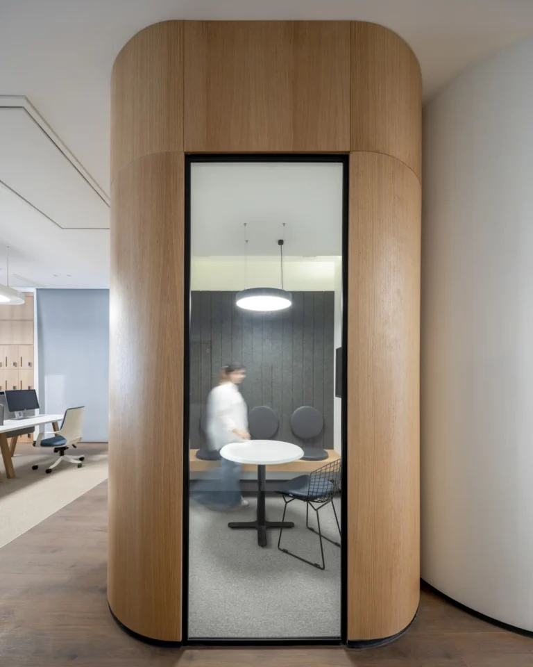 Architectural photography by Deed Studio, a Dubai-based award-winning studio documenting landmark projects across the GCC and internationally.