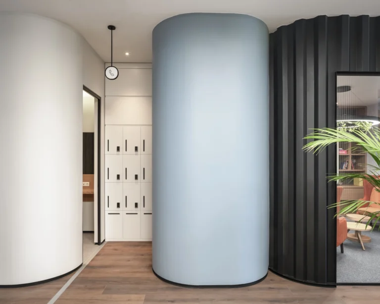 Architectural photography by Deed Studio, a Dubai-based award-winning studio documenting landmark projects across the GCC and internationally.